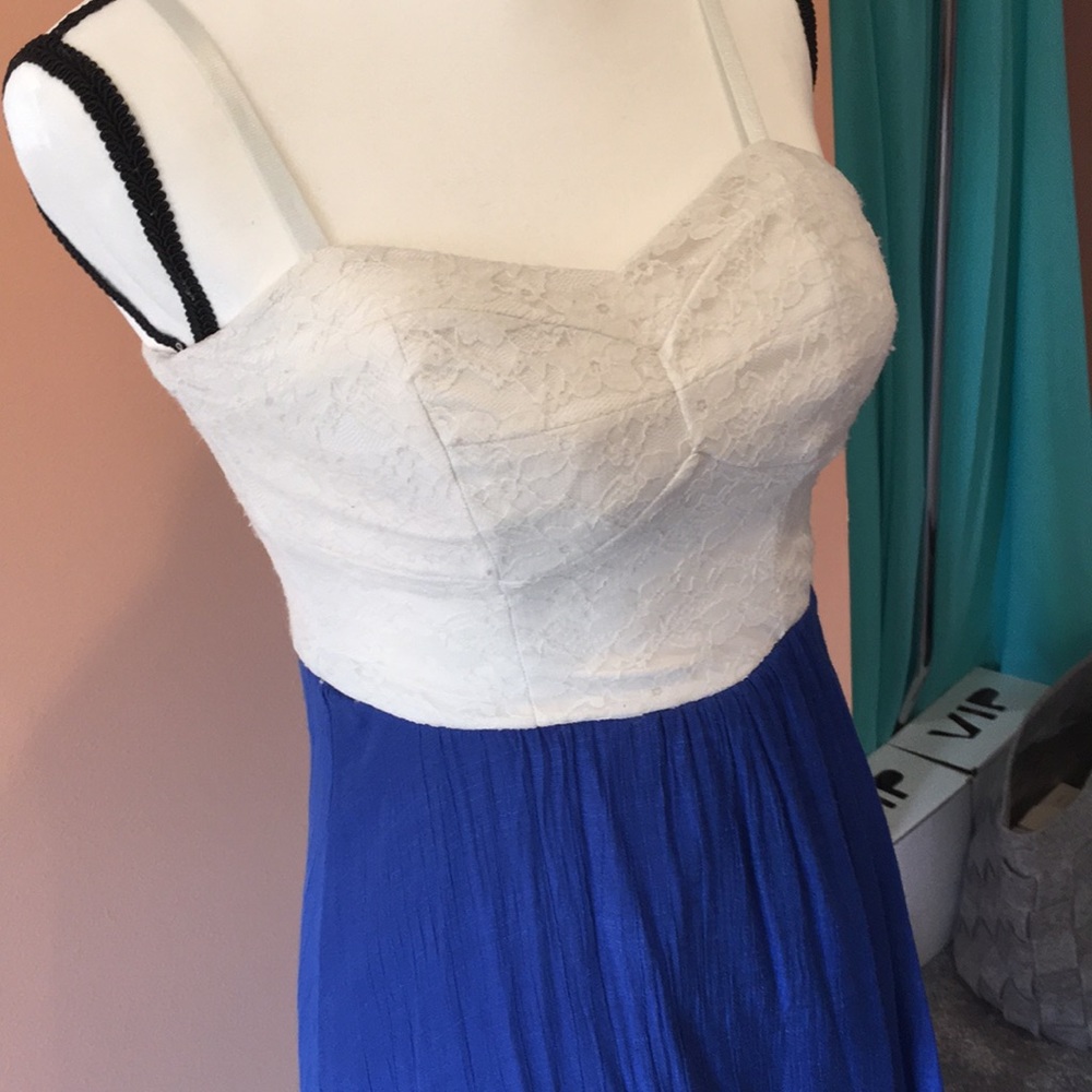 Used hi-low dress - Picture 3 of 3